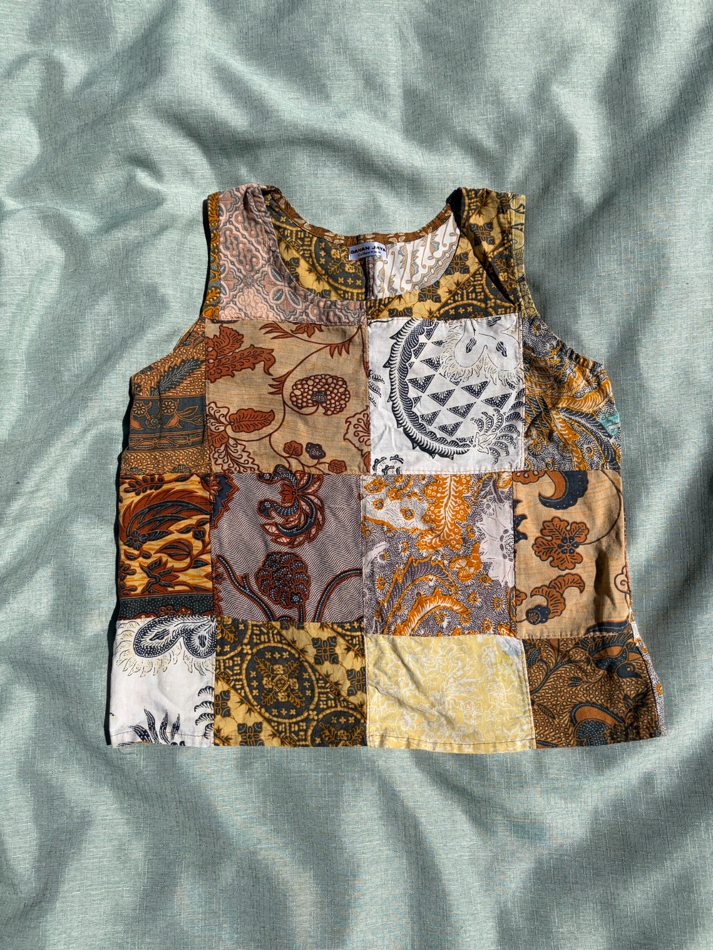 Patchwork Print Sleeveless women’s Shirt - Multi Brown